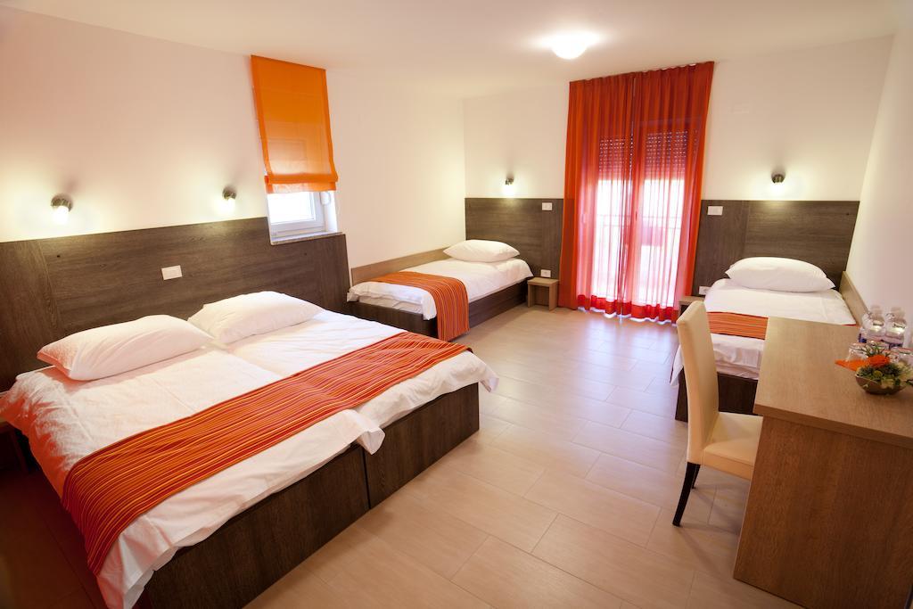Guesthouse Osterija Branik Cameră foto